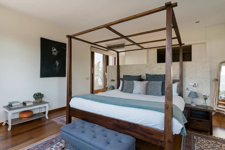 26c1f799-da63-44d7-862d-8b528e4c8dd2