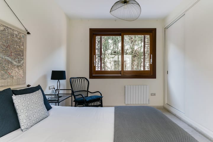 516bb5d3-6146-46c1-b30f-2e5fab570d84