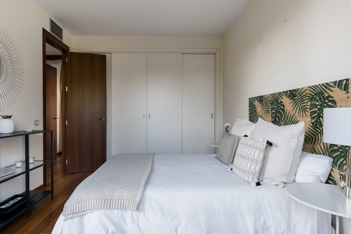 8830b382-0369-4772-9d4a-3de766250949