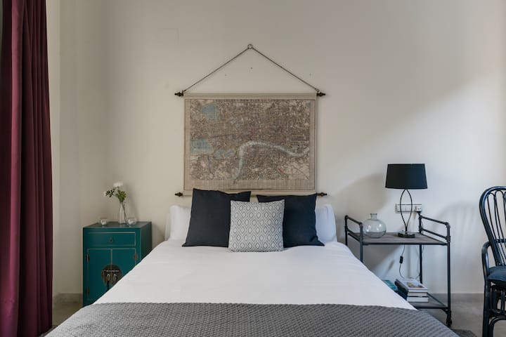 e58718a3-b5bd-4c90-acb3-dc642ba4c7b9